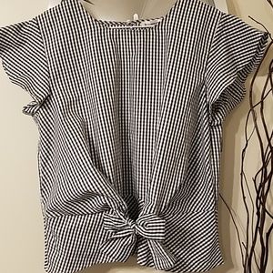 Black and white checkered top